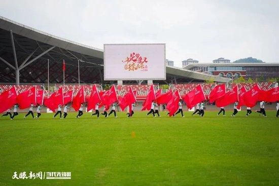 里尔想冬窗出售贾洛 国米已开250万欧年薪合同据国米新闻网报道，里尔想在冬窗出售贾洛，国米已开出250万欧元年薪的合同。